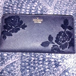 Kate Spade Flock Roses Continental Wallet.
